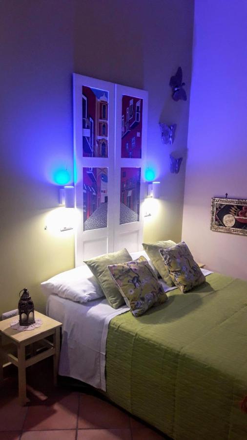 Le Stanze Di Angela Bed & Breakfast Napoli Dış mekan fotoğraf