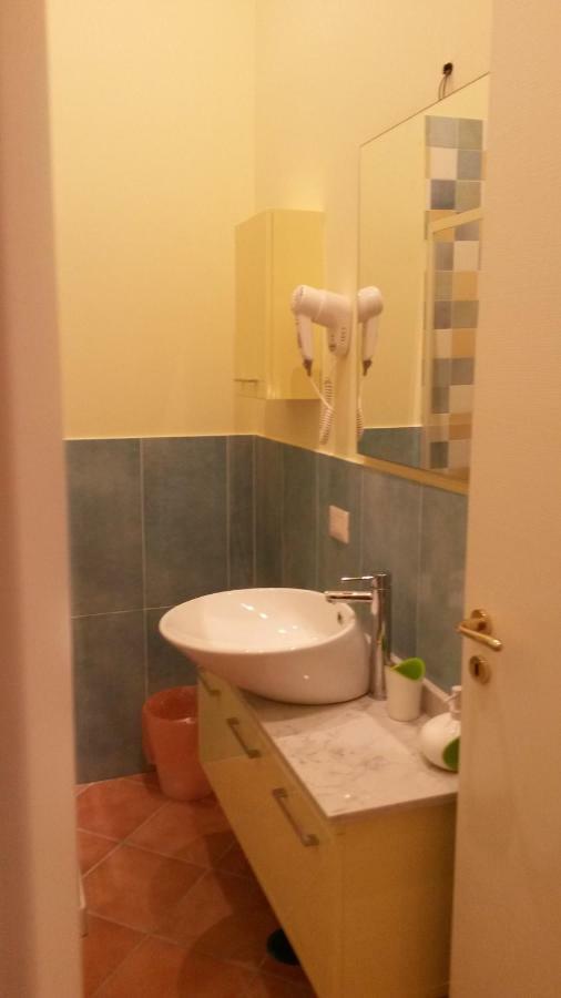 Le Stanze Di Angela Bed & Breakfast Napoli Dış mekan fotoğraf