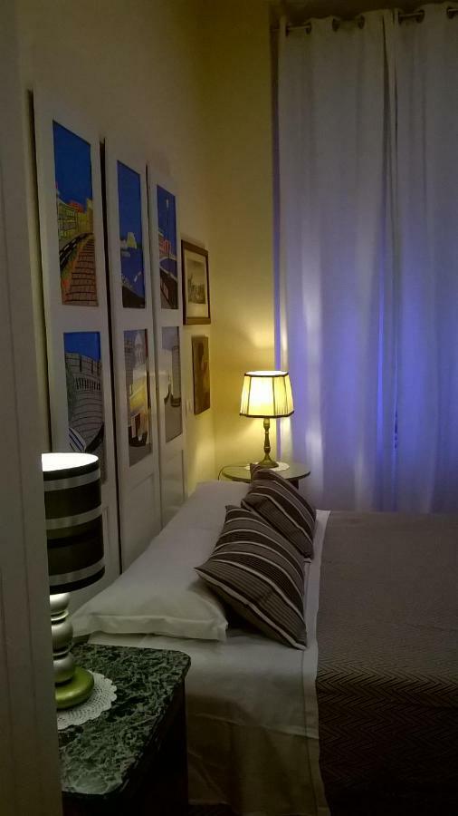 Le Stanze Di Angela Bed & Breakfast Napoli Dış mekan fotoğraf